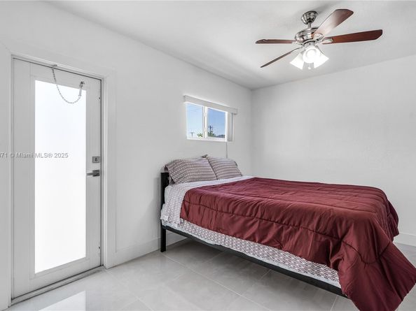 2900 NW 179th St, Miami Gardens FL 33056