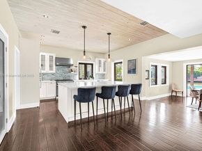 928 Belle Meade Island Dr, Miami FL 33138