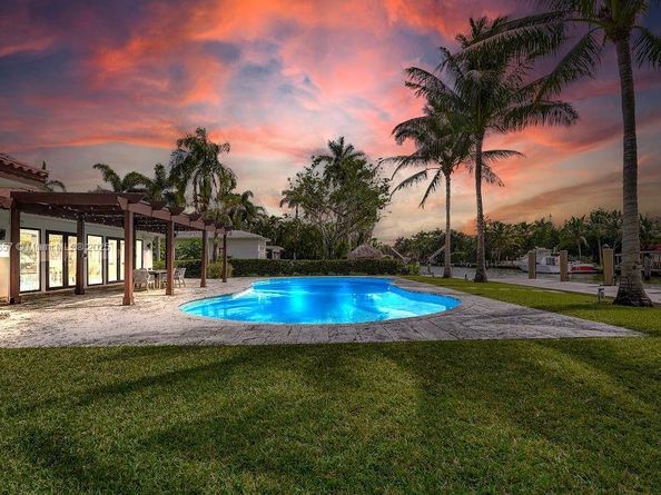 928 Belle Meade Island Dr, Miami FL 33138