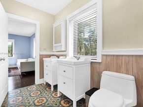 928 Belle Meade Island Dr, Miami FL 33138
