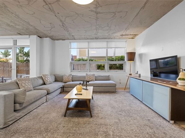 3250 NE 1st Ave 515, Miami FL 33137