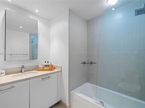 3250 NE 1st Ave 515, Miami FL 33137