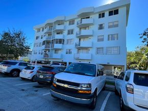 1990 Marseille Dr 407, Miami Beach FL 33141
