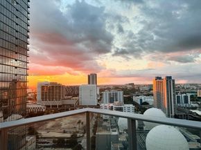 851 NE 1st Ave 2212, Miami FL 33132