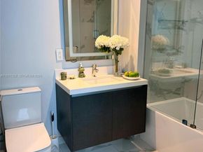 851 NE 1st Ave 2212, Miami FL 33132