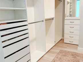 851 NE 1st Ave 2212, Miami FL 33132