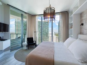 2900 NE 7th Ave 3701, Miami FL 33137