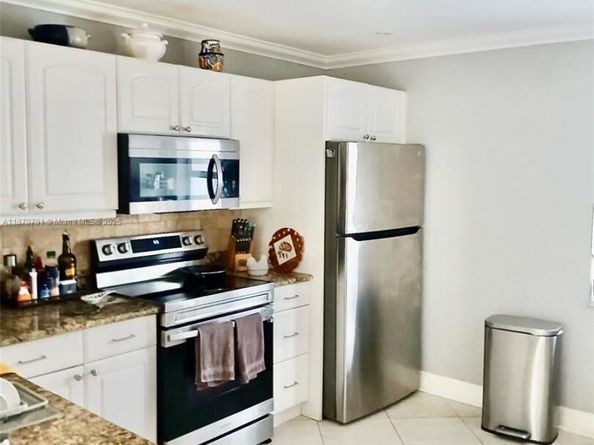 Undisclosed Address #A11870701, Hallandale Beach FL 33009