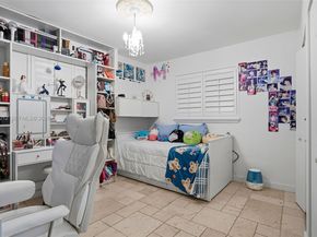 4335 SW 98th Ct, Miami FL 33165