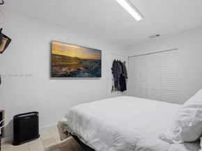 4335 SW 98th Ct, Miami FL 33165