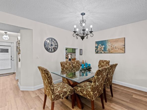 6095 N Sabal Palm Boulevard 207, Tamarac FL 33319