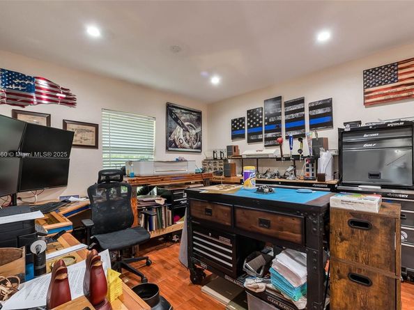 6231 SW 94th Ave, Miami FL 33173