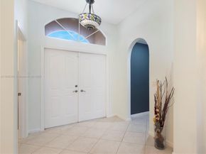 2549 Egret Lake Dr, Green Acres FL 33413