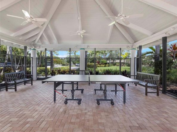 2549 Egret Lake Dr, Green Acres FL 33413