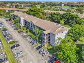 801 SW 138th Ave 310E, Pembroke Pines FL 33027