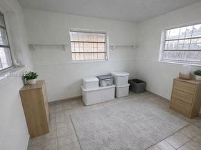 2760 NW 4th Ter, Miami FL 33125