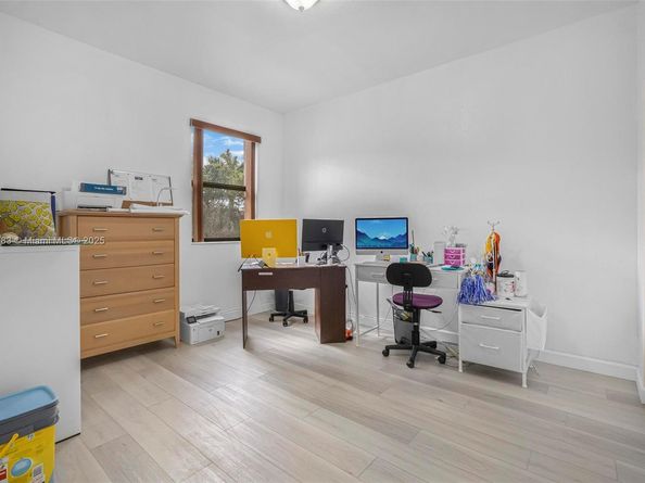 462 SE 33rd Ter, Homestead FL 33033