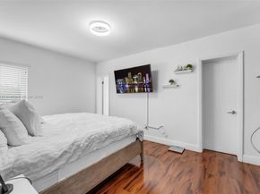 3075 SW 19th St, Miami FL 33145