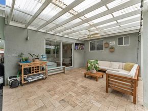 3075 SW 19th St, Miami FL 33145