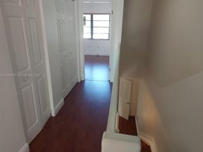 20033 NE 2nd Pl, Miami FL 33179