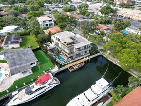 12735 Ixora Rd, North Miami FL 33181