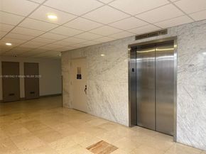 4350 Hillcrest Dr 112, Hollywood FL 33021