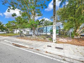 6629 Sheridan St, Hollywood FL 33024