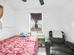 6629 Sheridan St, Hollywood FL 33024