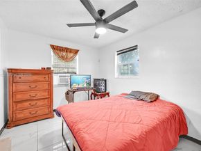 6629 Sheridan St, Hollywood FL 33024