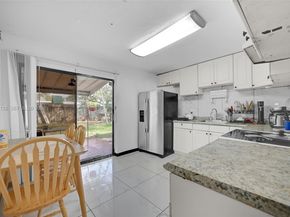 6629 Sheridan St, Hollywood FL 33024