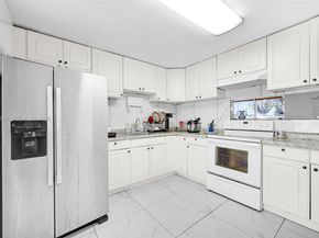 6629 Sheridan St, Hollywood FL 33024