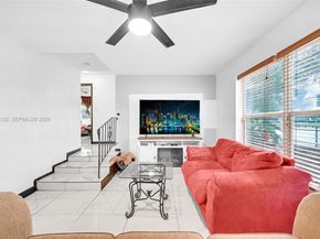 6629 Sheridan St, Hollywood FL 33024