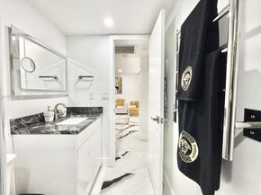 1965 S Ocean Dr 15B, Hallandale Beach FL 33009