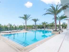 16385 Biscayne Blvd 904, North Miami Beach FL 33160