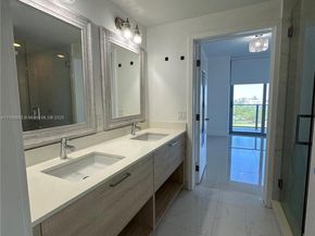 16385 Biscayne Blvd 904, North Miami Beach FL 33160