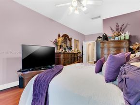 19269 NW 14th St, Pembroke Pines FL 33029