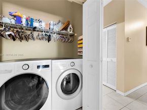 19269 NW 14th St, Pembroke Pines FL 33029