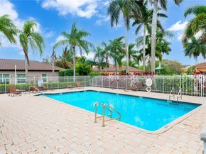 19269 NW 14th St, Pembroke Pines FL 33029