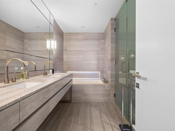 18975 Collins Ave 401, Sunny Isles Beach FL 33160