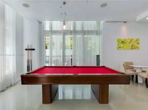 234 NE 3rd St LPH06, Miami FL 33132