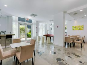 234 NE 3rd St LPH06, Miami FL 33132