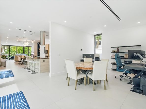 1845 NE 124th St, North Miami FL 33181