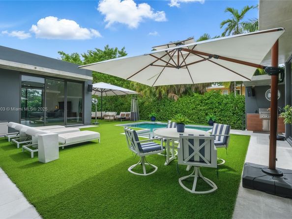 1845 NE 124th St, North Miami FL 33181