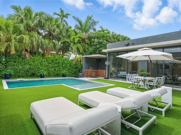 1845 NE 124th St, North Miami FL 33181