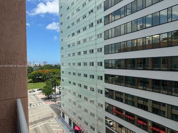 253 NE 2nd St 622, Miami FL 33132