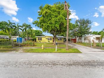 2620 SW 53rd Ave
