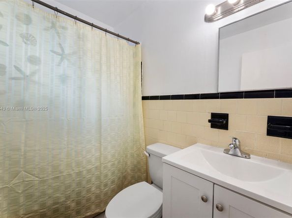 2620 SW 53rd Ave, West Park FL 33023