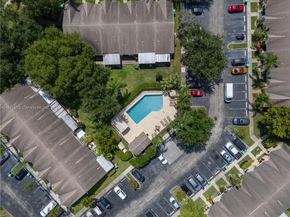 3639 NW 83rd Ln, Sunrise FL 33351
