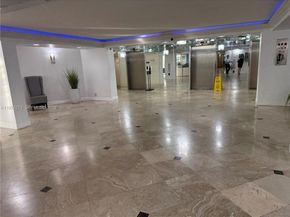 1000 Parkview Dr 1022, Hallandale Beach FL 33009