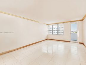 100 Lincoln Rd 811, Miami Beach FL 33139